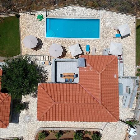 Irini Villa By Elrin Villas Mani Neokhorion  Exteriör bild