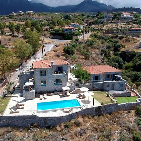 Irini Villa By Elrin Villas Mani Neokhorion  Exteriör bild