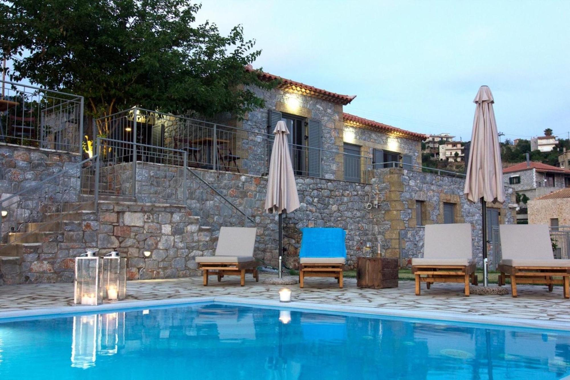 Irini Villa By Elrin Villas Mani Neokhorion  Exteriör bild